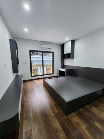 Cần bán gấp nhà 6 tầng lai xá,full nội thất,thang máy nhập 7561209