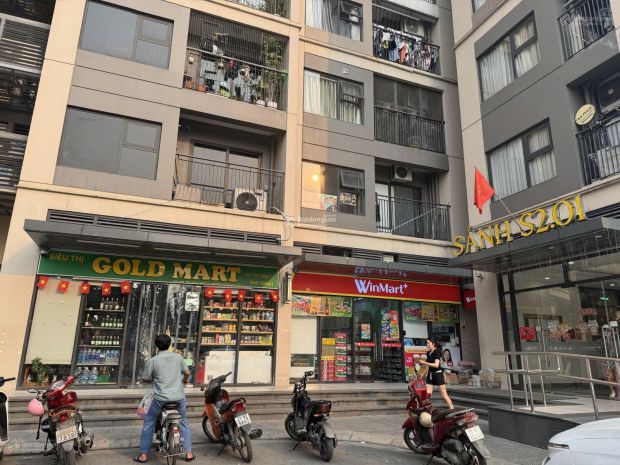 Bán shophouse chân đế, mặt sảnh kđt vinsmart. 7561840