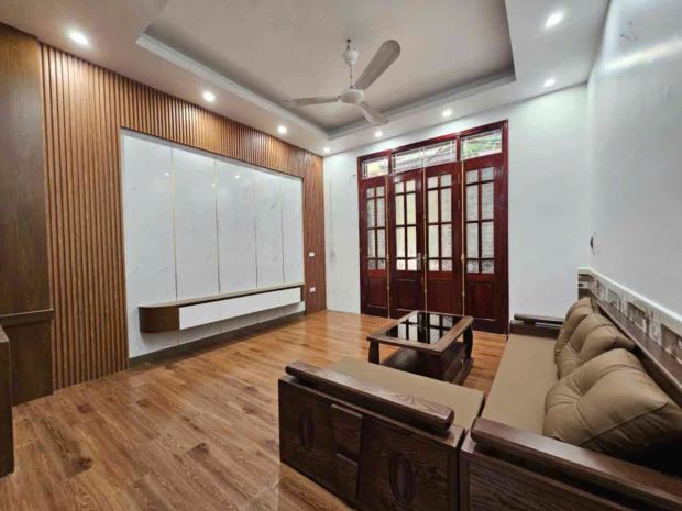 7 tỷ có ngay nhà 5 tầng, ô tô đỗ cổng, gần hồ điều hòa 7562510