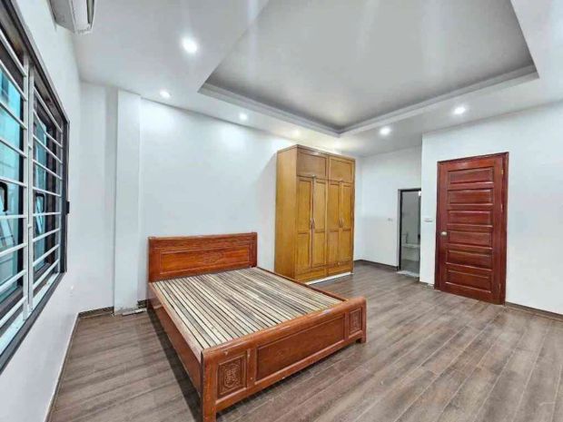 7 tỷ có ngay nhà 5 tầng, ô tô đỗ cổng, gần hồ điều hòa 7562512