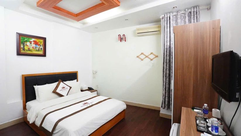Phương đông hotel  không gian nghỉ dưỡng riêng tư, tiện 7563542