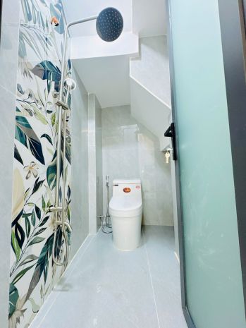 Nhà mới 36m2 ngang khủng 7.6m vài bước ra mặt tiền hưng phú 7563943