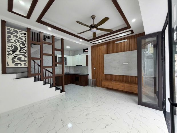 Mua nhà trung tâm cho con đi học - sát vách bách - kinh - x 7564079