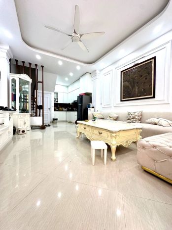 Mua nhà trung tâm cho con đi học - sát vách bách - kinh - x 7564080