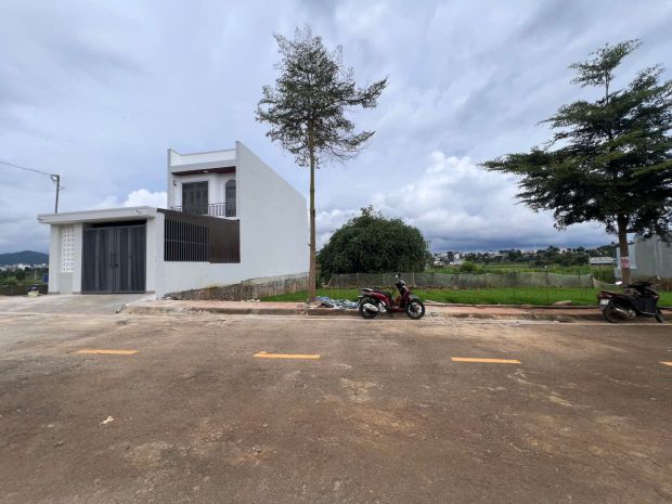 Bán 151m2 đất mặt tiền khu phân lô chữ u liên nghĩa đức 7564256