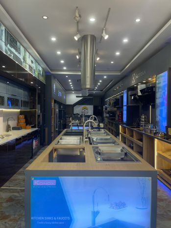 Cho thuê shophouse 6 tầng  mặt tiền 5m  vị trí đắc địa 7564507