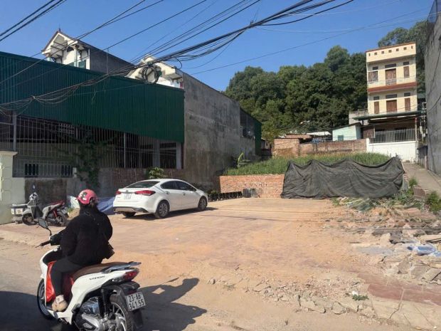 Hot hơn cả thời tiết mùa hè  đ!ất đẹp tp từ sơn chờ chủ mới 7564567