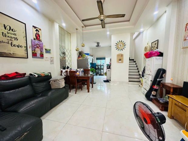 Bán nhà đẹp 3 tầng hẻm ôtô đường tân hòa 2 giá chỉ 5.xx t 7564622