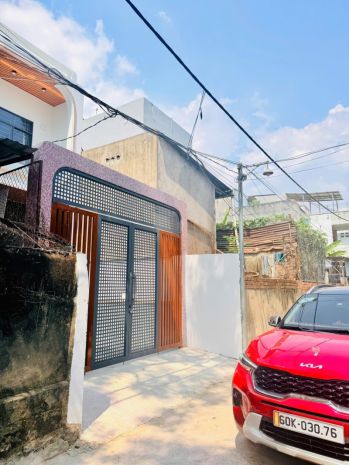 Bán nhà 1 trệt 1 lầu mới p.long bình tân,shr thổ cư,đường ô 7564978