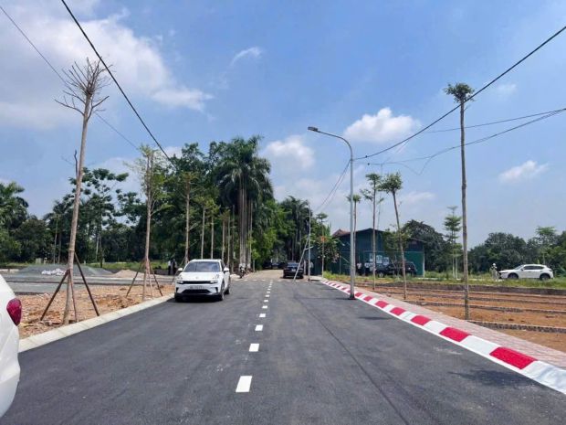 Hàng hiếm đồng trạng  trục chính rộng đẹp  sát đhqg  cnc 7565095