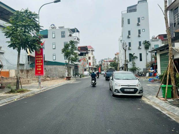 Nhà đẹp trung tâm phúc lợi ngõ ô tô  thông  gần 7565224