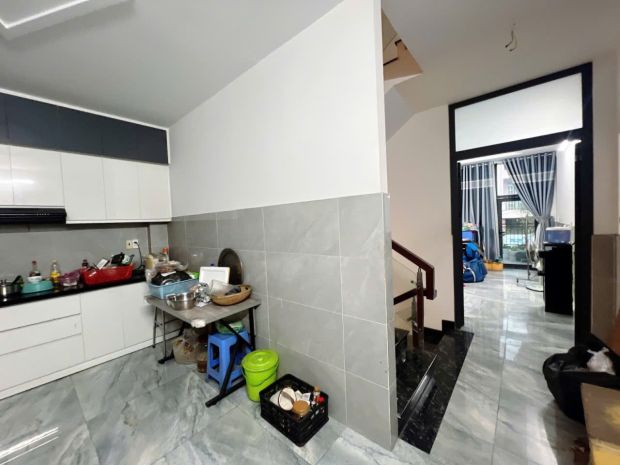 Nhà 2 mặt tiền kinh doanh ngay chợ 339 - 101m²  - chỉ 16.6 7565533