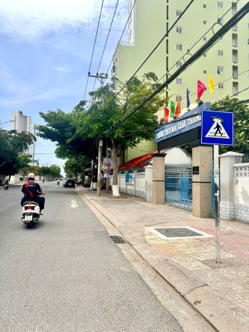 Bán nhà hẻm oto thông ngay công an phường bắc nha trang 7565717