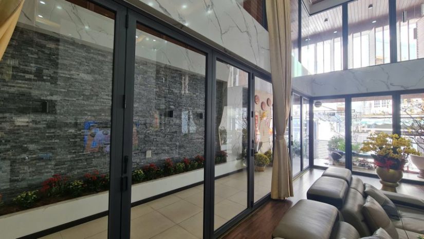 Villa nguyễn tri phương, gần sân bay, 245m2, ngang 7m, 4 7565795