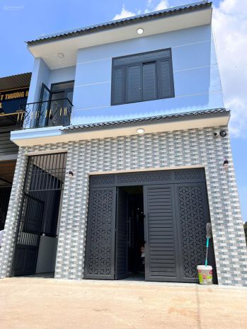Chính chủ bán nhà + dãy 8 phòng trọ thu nhập 16 triệutháng 7566118
