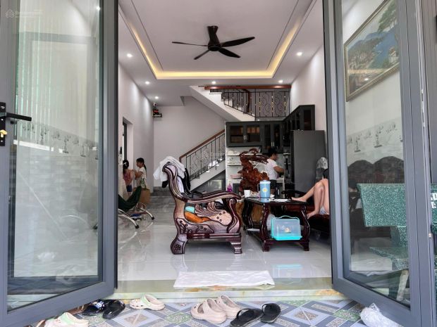 Chính chủ bán nhà + dãy 8 phòng trọ thu nhập 16 triệutháng 7566119