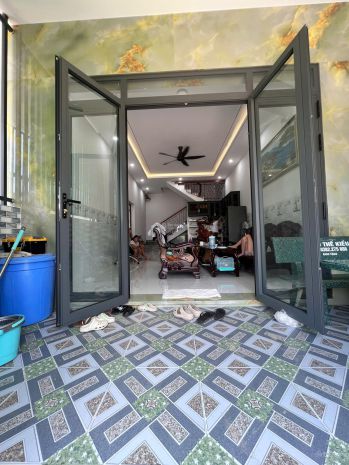 Chính chủ bán nhà + dãy 8 phòng trọ thu nhập 16 triệutháng 7566120