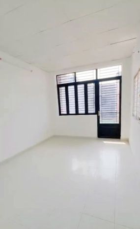 Nhà hẻm thẳng 3.4*17m, nở hậu 2lầust nguyễn duy p.chánh 7566269