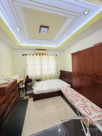 Bán nhà mặt tiền bùi minh trực, ngang 4m, xe hơi ngủ, tặng 7566699