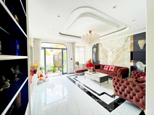 Bán nhà mặt tiền 5 tầng ngang 9m đối diện bến xe quận 8 7566751