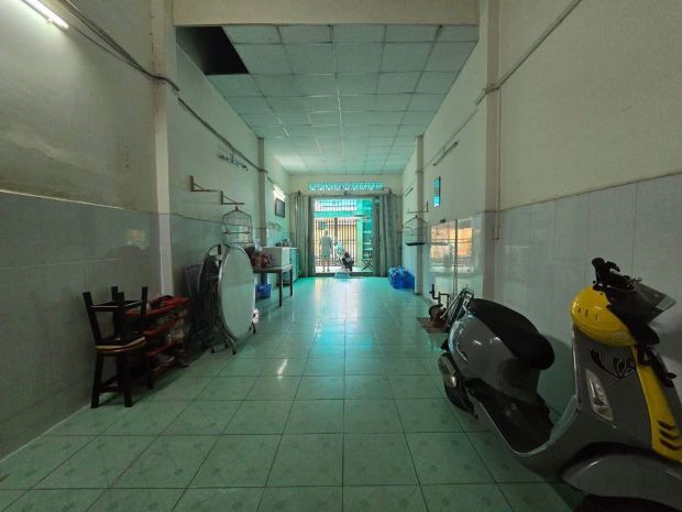 Nhà nở hậu 8m, mặt sau nhà dự phóng đường 12m ra mặt tiền, 7567780