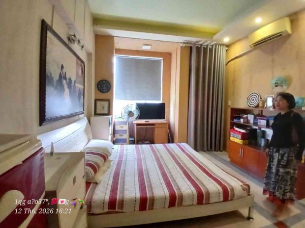 Bán nhà mặt đường hàng kênh  vị trí đẹp, kinh doanh cực 7568687