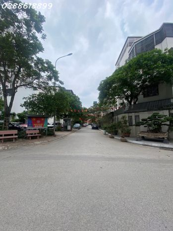 Bán liền kề phân lô hoàng văn thái - 90m2 - 4 tầng - ô 7570853