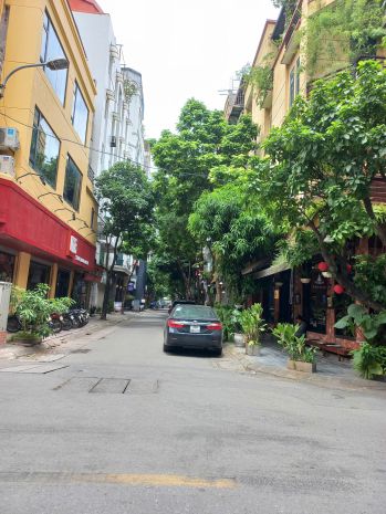 Bán nhà đỗ quang, phân lô vỉa hè, 8 tầng thang máy, kinh 7570887