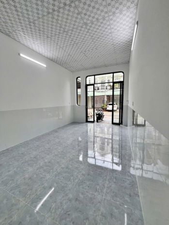16. nhà trục chính kdc hoàng bàng  gần đh y dược 7571750