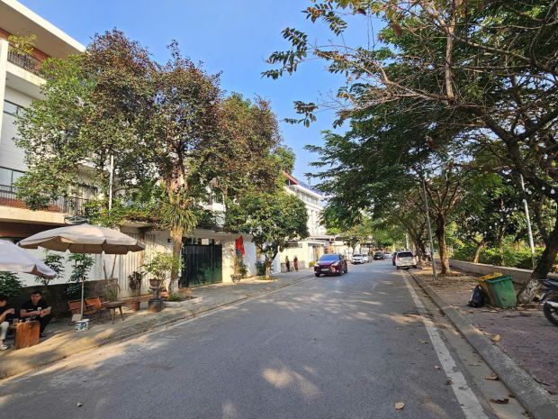 Bán lô đất biệt thự mặt đường tạ quang bửu  view vườn hoa 7572228