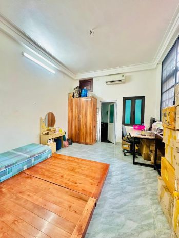 Bán nhà chân cầm, 45m2, 6 tầng, mặt tiền 8.5m, giá 34.5 tỉ, 7573356