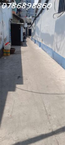Bán gấp nhà hẻm 630 huỳnh tấn phát  phường tân phú  quận 7 7574835
