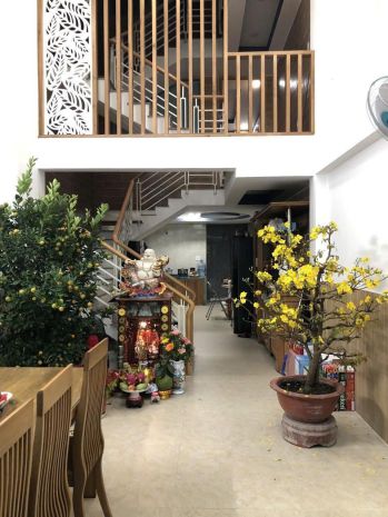 Giảm giá sốc ! bán nhà 1 trệt,lửng 3 lầu 627 phạm huy 7575425