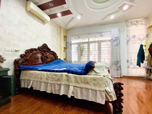 Bán nhà rẻ 6 tầng mặt phố nguyễn du hoàn kiếm 60 tỷ. dt: 90 7575701
