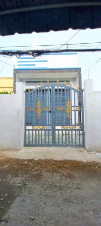 Cân ban 92m2 5x18 nha câp 4 đương hem xe hơi 7577853