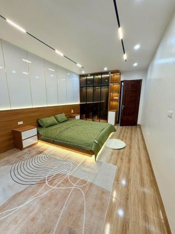 Nhà đẹp
 - ngõ sầm uất như phố - ô tô vào nhà - kinh 7578898