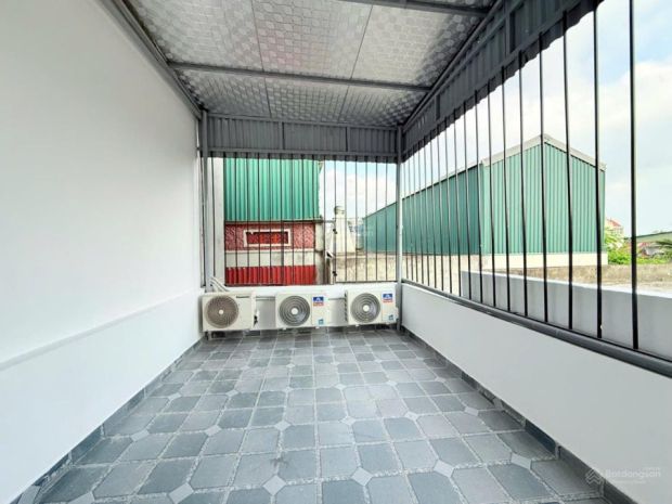 Bay nhanh phố cự lộc, nhà dân xây, 2 thoáng, ngõ thông, 7579222