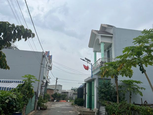 Bán đât p.biên hòa,shr thổ cư 100,đường nhựa 2 ô tô,gần 7580081