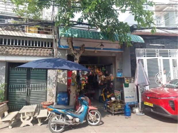 Hot hot  chính chủ cần bán nhà mặt tiền 9934 phạm đăng 7580684