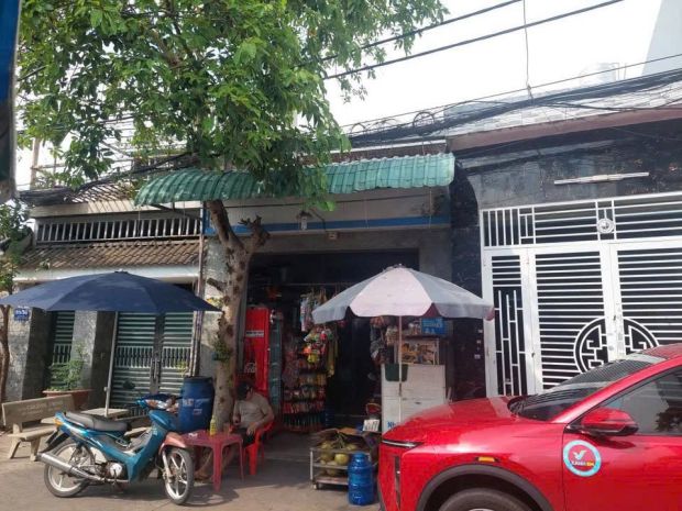 Hot hot  chính chủ cần bán nhà mặt tiền 9934 phạm đăng 7580688