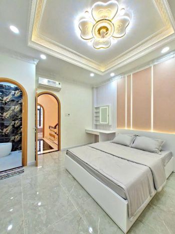 Nhà tân cổ điển, hẻm xe hơi huỳnh tấn phát, 4.2x16m, chỉ 7580895