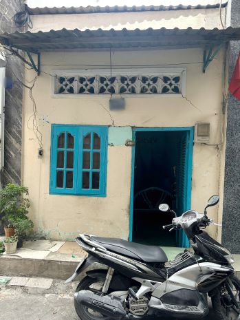 Nhà cấp 4 hẻm 3m 154 âu dương lân p3q8 p.chánh hưng 7581105