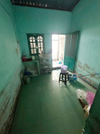 Nhà cấp 4 hẻm 3m 154 âu dương lân p3q8 p.chánh hưng 7581107