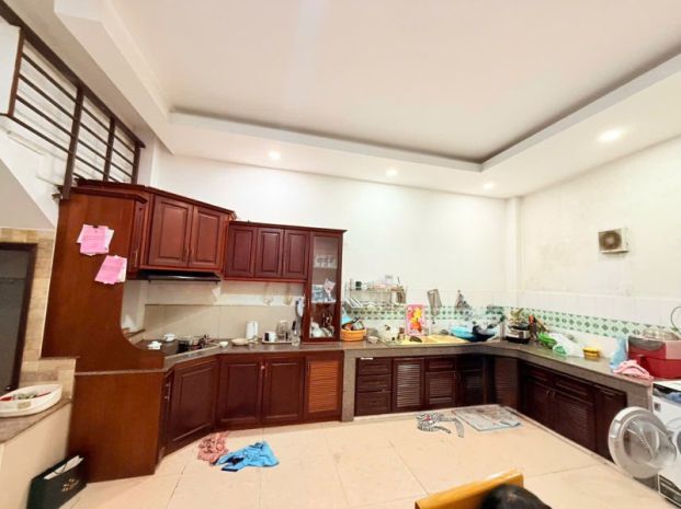 Bán nhà 3 tầng, đường số 10, tăng nhơn phú b, q9. thủ đức, 7581959