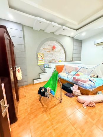 Bán nhà 3 tầng, đường số 10, tăng nhơn phú b, q9. thủ đức, 7581960