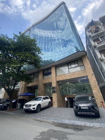 Bán tòa văn phòng mặt phố nguyễn văn huyên 400m2 11 tầng 7582074