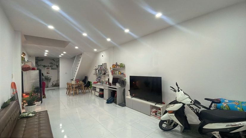 Bán nhà đất lành nam nha trang, 56m², đường 13m, gần phong 7582548