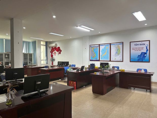 Cho thuê tòa nhà 7 tầng  vị trí đắc địa trung tâm phường 7582892