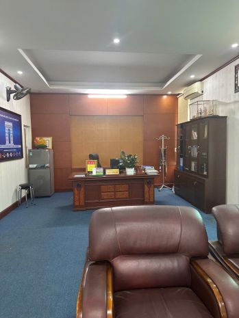 Cho thuê tòa nhà 7 tầng  vị trí đắc địa trung tâm phường 7582895