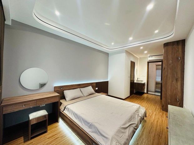 Hàng hiếm ngọc thuỵ - long biển- phân lô - 7 tầng thang 7582934